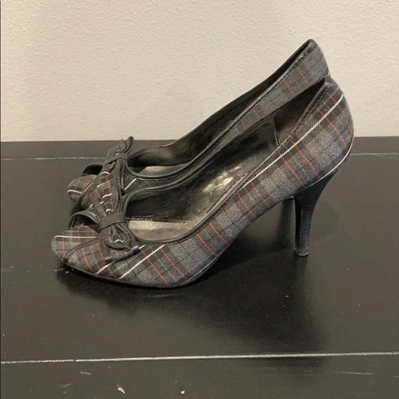 Plaid heels - Picture 4 of 6